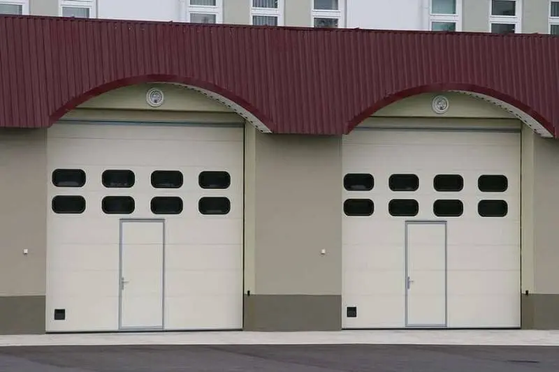 Ворота для СТО